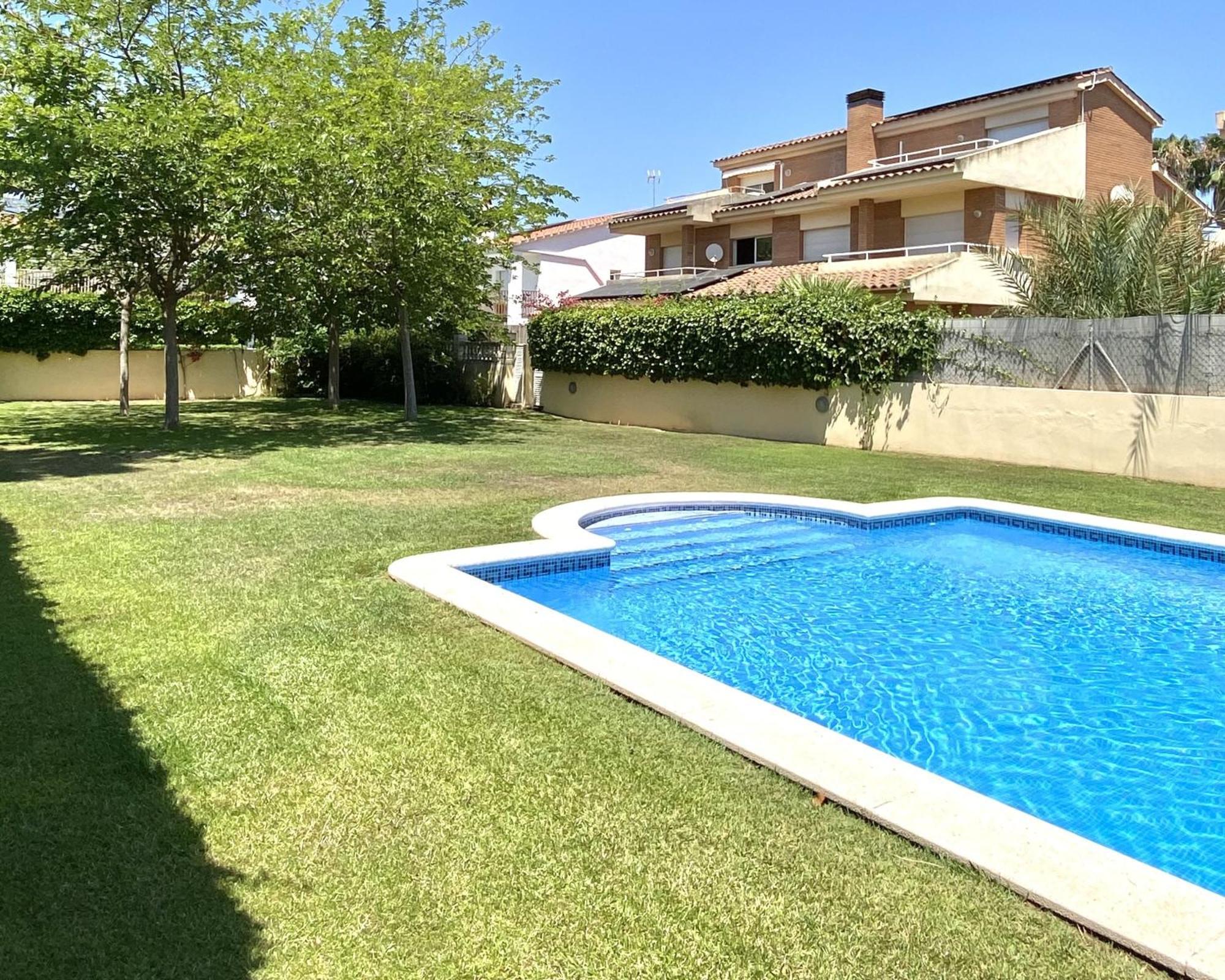 Villa Isabel Sitges, Rocamar Sant Pere De Ribes Bagian luar foto